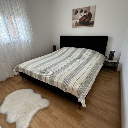 Apartments Elvira 克尔克 外观 照片