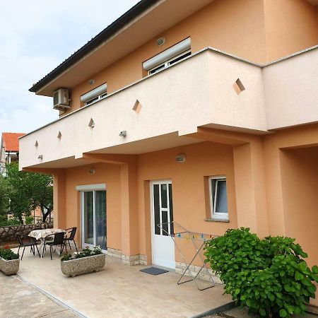 Apartments Elvira 克尔克 外观 照片
