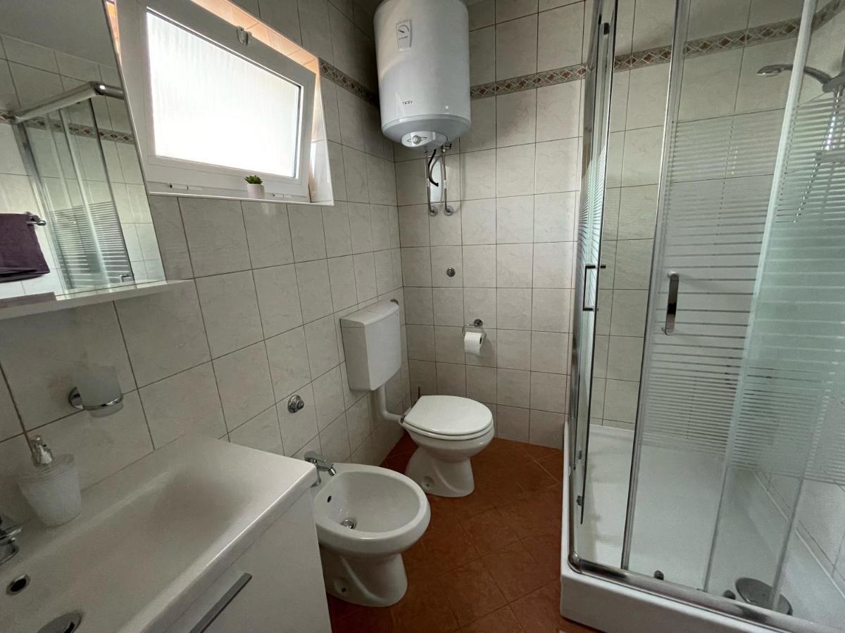 Apartments Elvira 克尔克 外观 照片