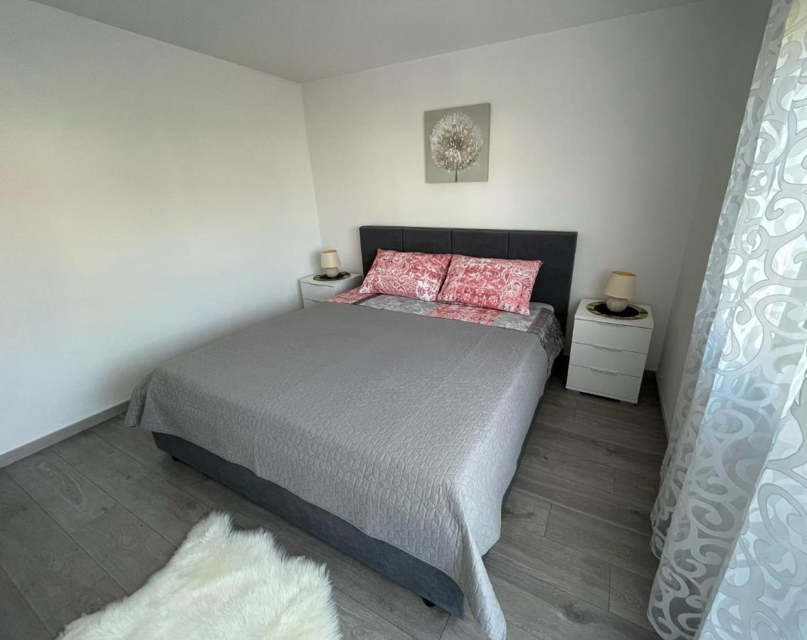 Apartments Elvira 克尔克 外观 照片