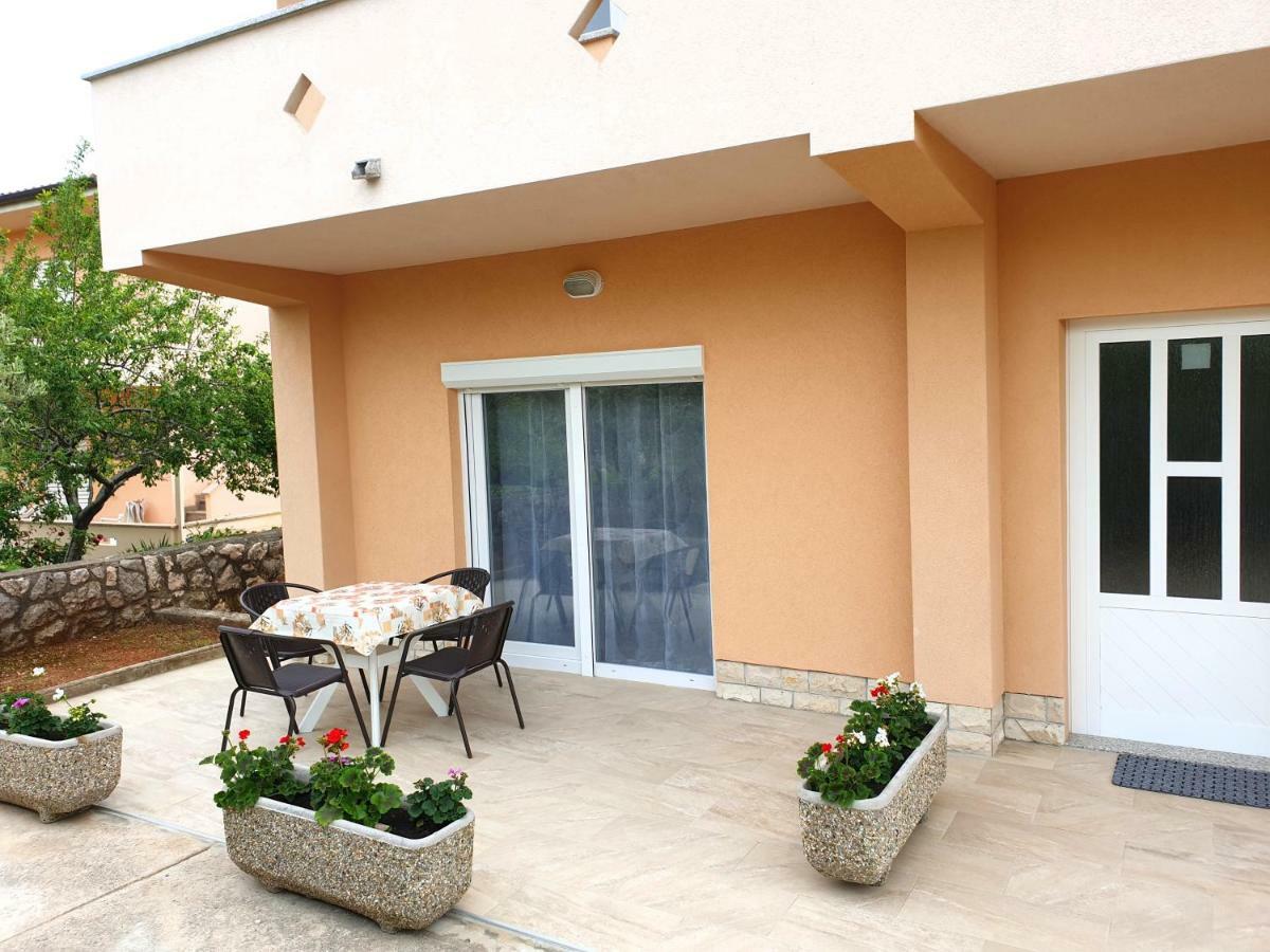 Apartments Elvira 克尔克 外观 照片